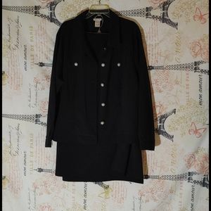 Monroe and Main Black 2pcs Suit with Skirt